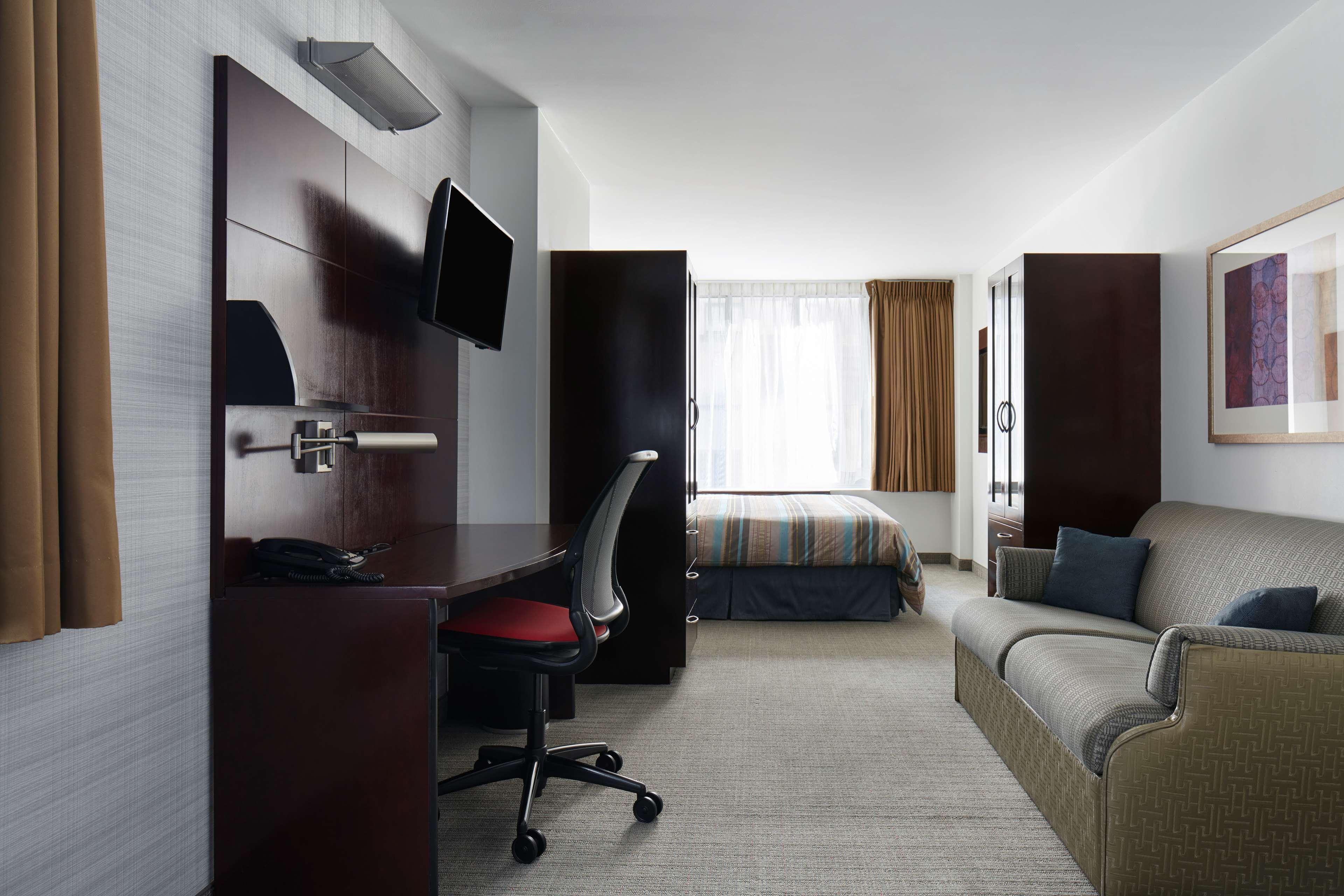 Doubletree By Hilton New York Midtown Fifth Ave Hotel Buitenkant foto